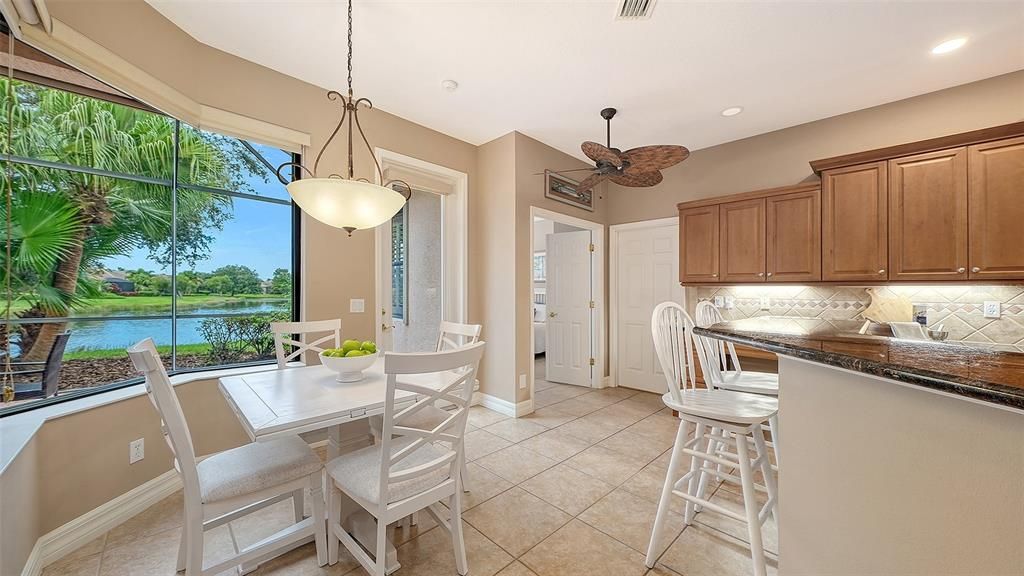 Active With Contract: $639,000 (3 beds, 3 baths, 2222 Square Feet)