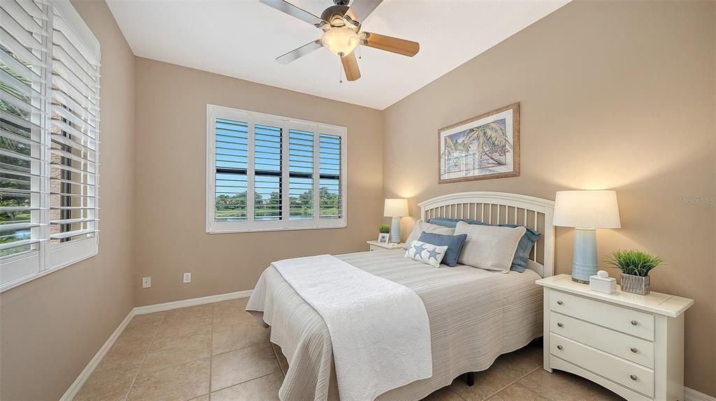 Active With Contract: $639,000 (3 beds, 3 baths, 2222 Square Feet)