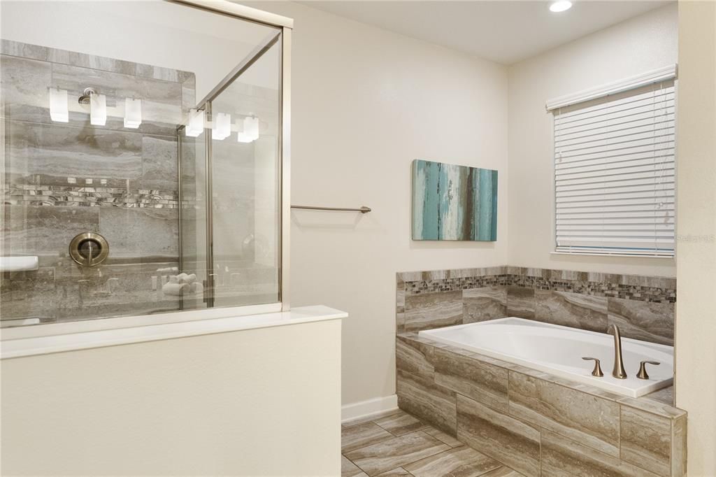 For Sale: $699,000 (8 beds, 5 baths, 3909 Square Feet)