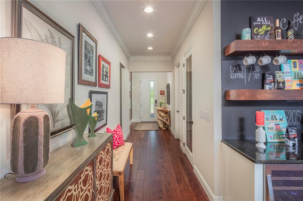 Active With Contract: $649,900 (3 beds, 2 baths, 2208 Square Feet)
