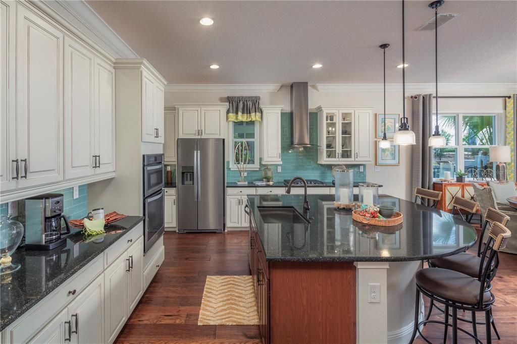 Active With Contract: $649,900 (3 beds, 2 baths, 2208 Square Feet)