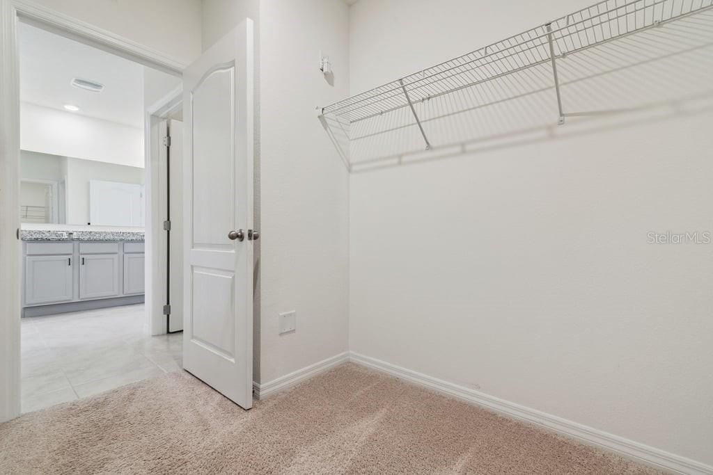 For Rent: $2,500 (4 beds, 2 baths, 1846 Square Feet)