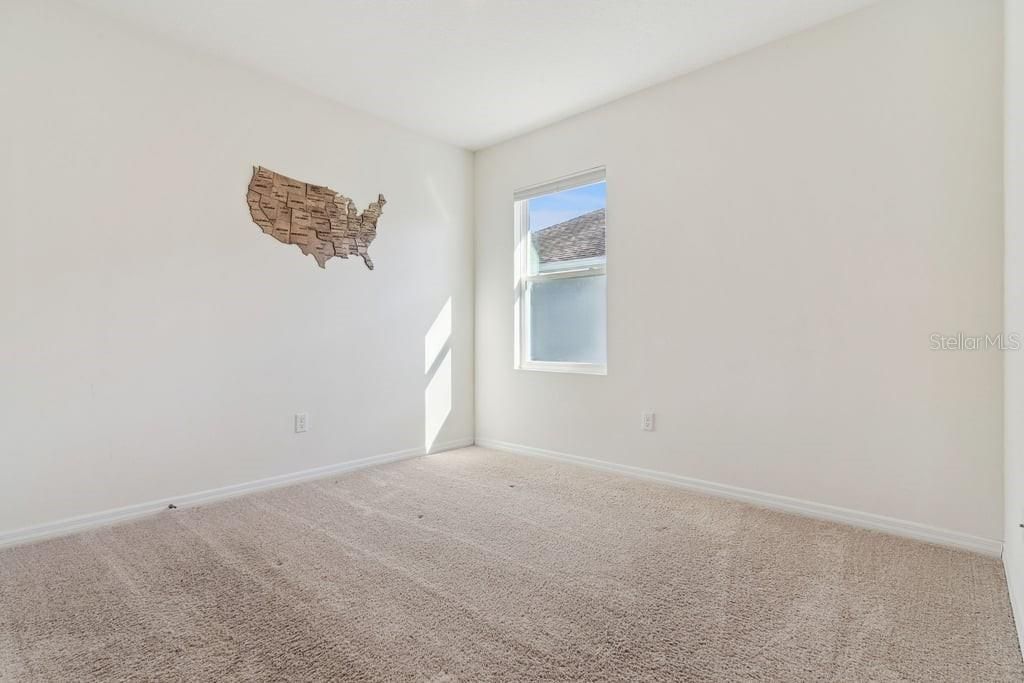 For Rent: $2,500 (4 beds, 2 baths, 1846 Square Feet)