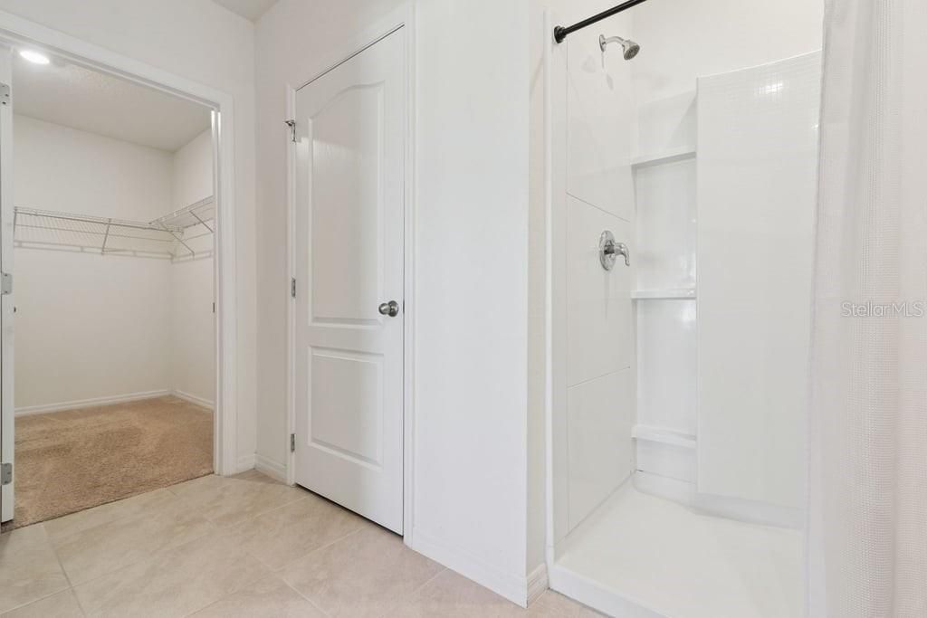 For Rent: $2,500 (4 beds, 2 baths, 1846 Square Feet)
