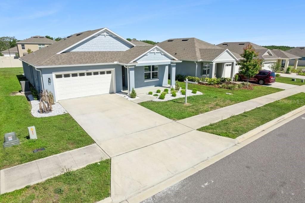 For Rent: $2,500 (4 beds, 2 baths, 1846 Square Feet)
