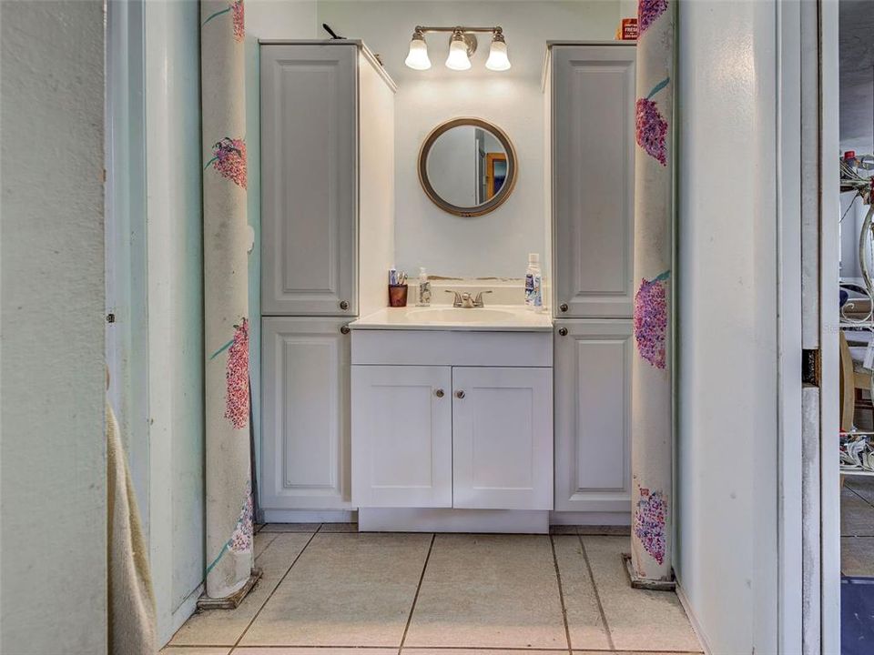 For Sale: $284,900 (3 beds, 2 baths, 1140 Square Feet)
