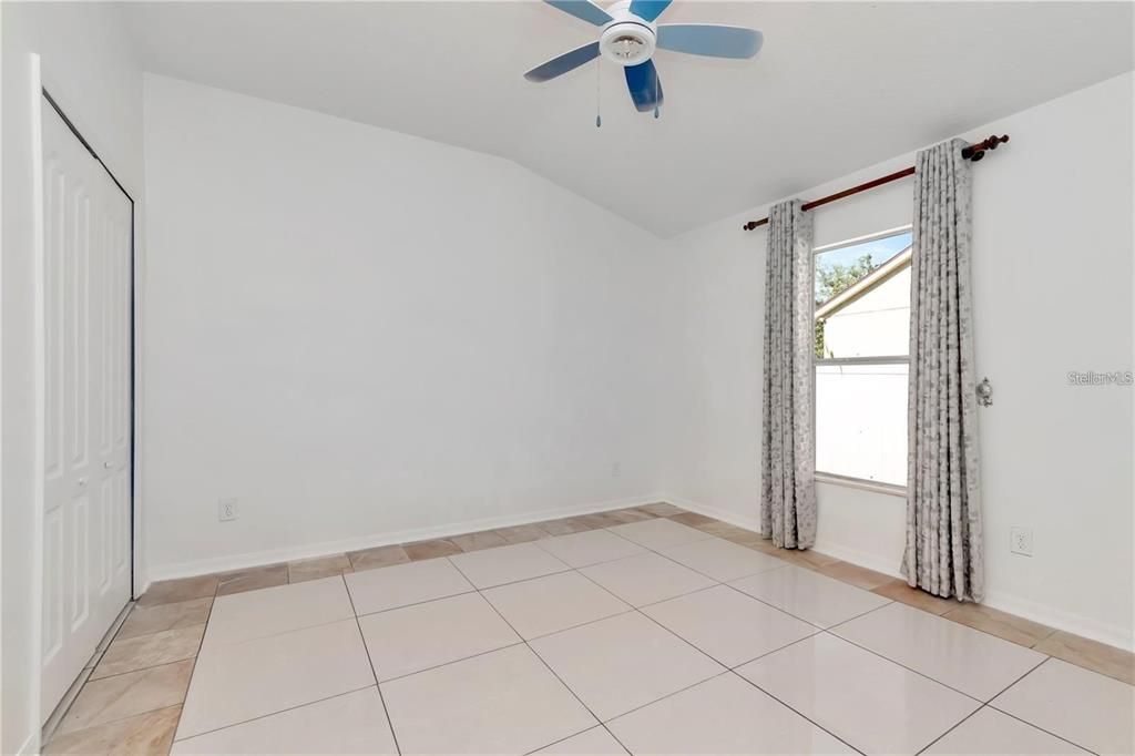 For Rent: $2,750 (4 beds, 2 baths, 2360 Square Feet)