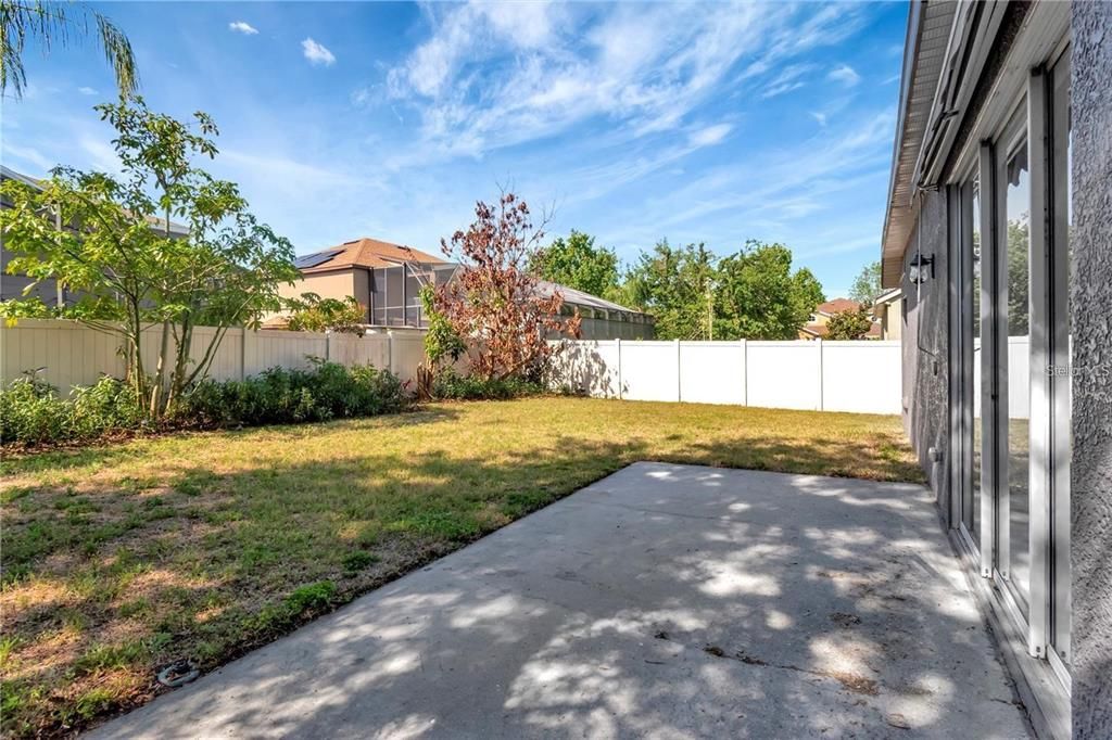 For Rent: $2,750 (4 beds, 2 baths, 2360 Square Feet)