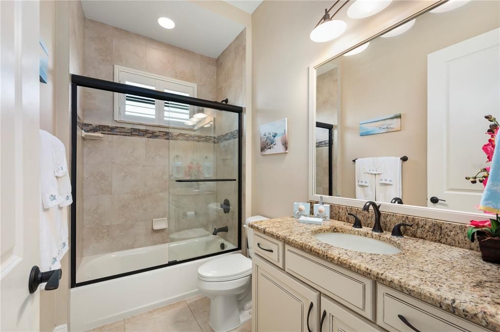 For Sale: $1,250,000 (3 beds, 2 baths, 2457 Square Feet)