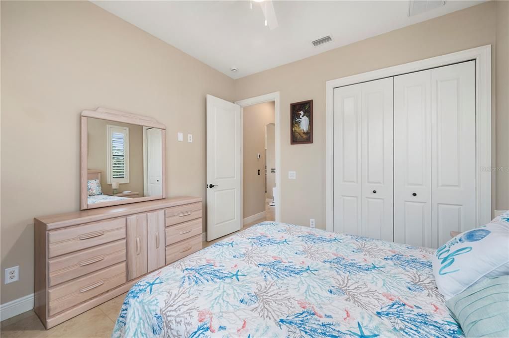 For Sale: $1,250,000 (3 beds, 2 baths, 2457 Square Feet)