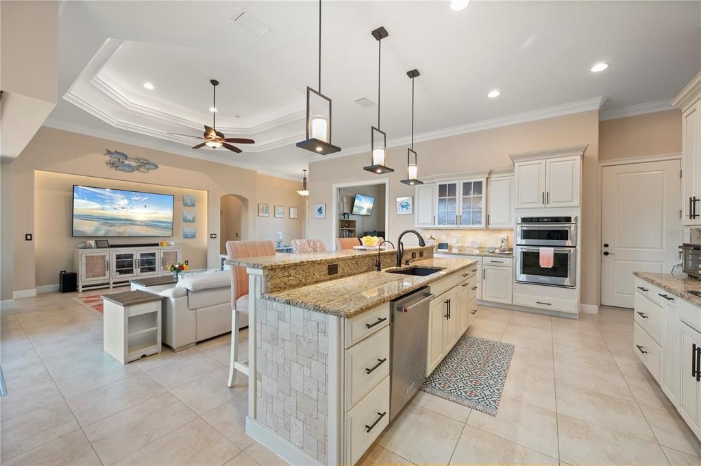 For Sale: $1,250,000 (3 beds, 2 baths, 2457 Square Feet)