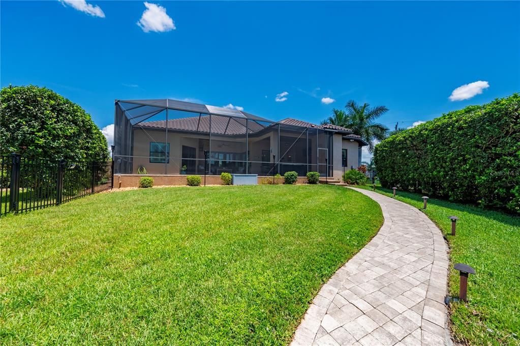 For Sale: $1,250,000 (3 beds, 2 baths, 2457 Square Feet)