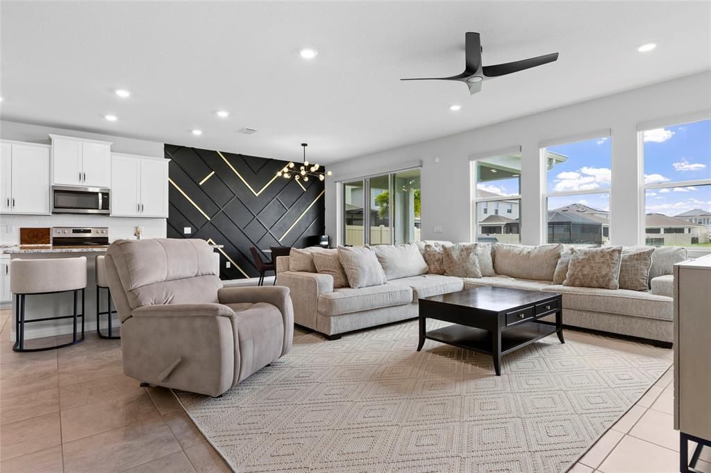 For Sale: $445,000 (4 beds, 3 baths, 2756 Square Feet)