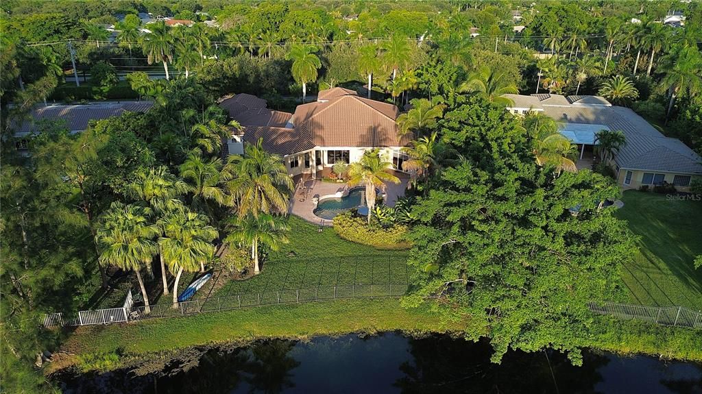 For Sale: $2,499,999 (7 beds, 5 baths, 5630 Square Feet)