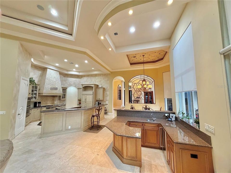 For Sale: $2,499,999 (7 beds, 5 baths, 5630 Square Feet)