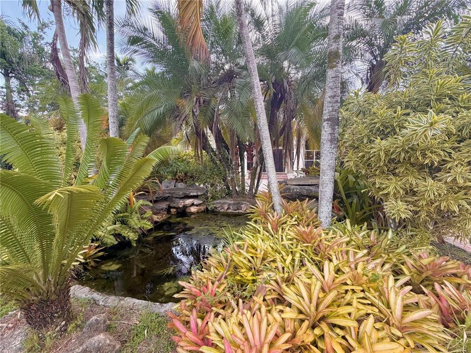 For Sale: $2,499,999 (7 beds, 5 baths, 5630 Square Feet)