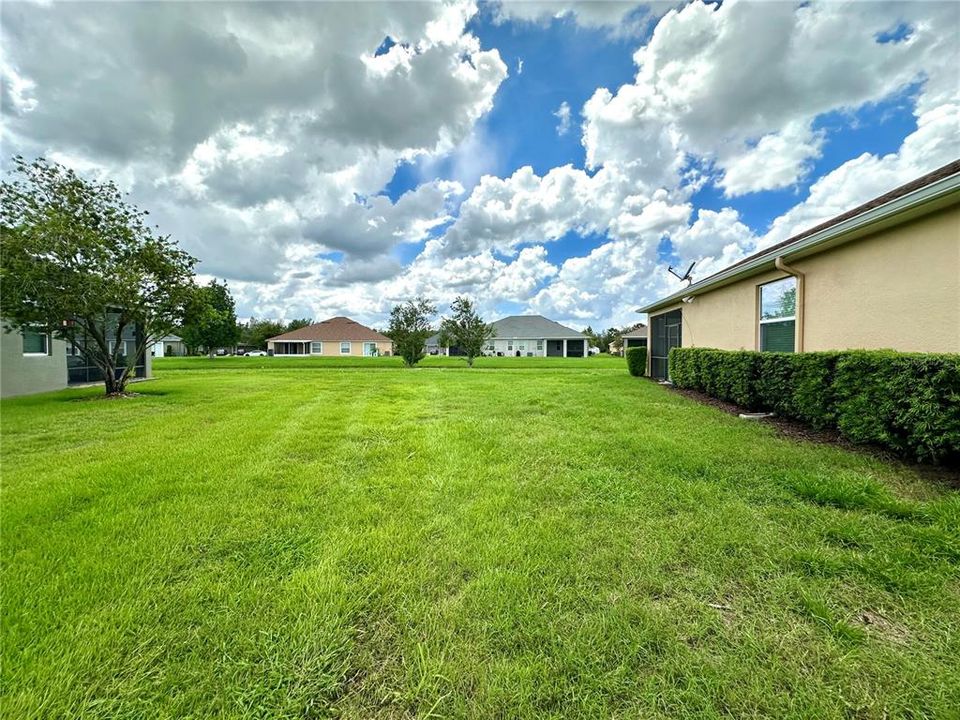 For Sale: $345,000 (2 beds, 2 baths, 1436 Square Feet)