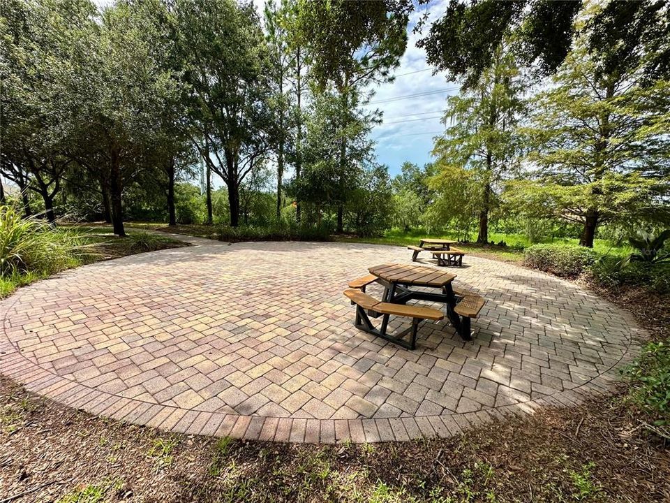 For Sale: $345,000 (2 beds, 2 baths, 1436 Square Feet)