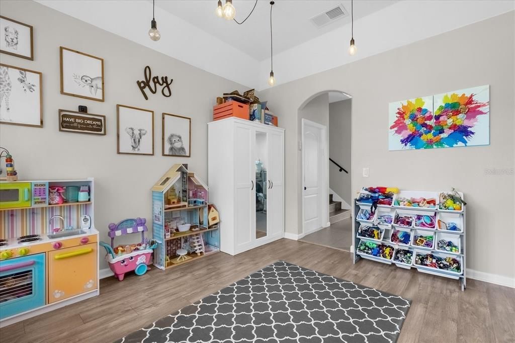 En Renta: $4,950 (5 camas, 3 baños, 3034 Pies cuadrados)