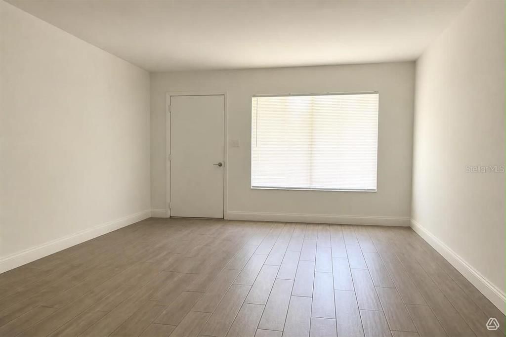 В аренду: $2,450 (2 спален, 2 ванн, 1312 Квадратных фут)