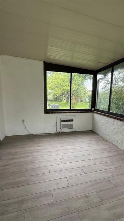 В аренду: $2,450 (2 спален, 2 ванн, 1312 Квадратных фут)
