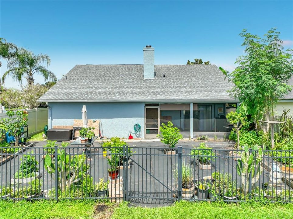 На продажу: $409,900 (4 спален, 2 ванн, 1748 Квадратных фут)