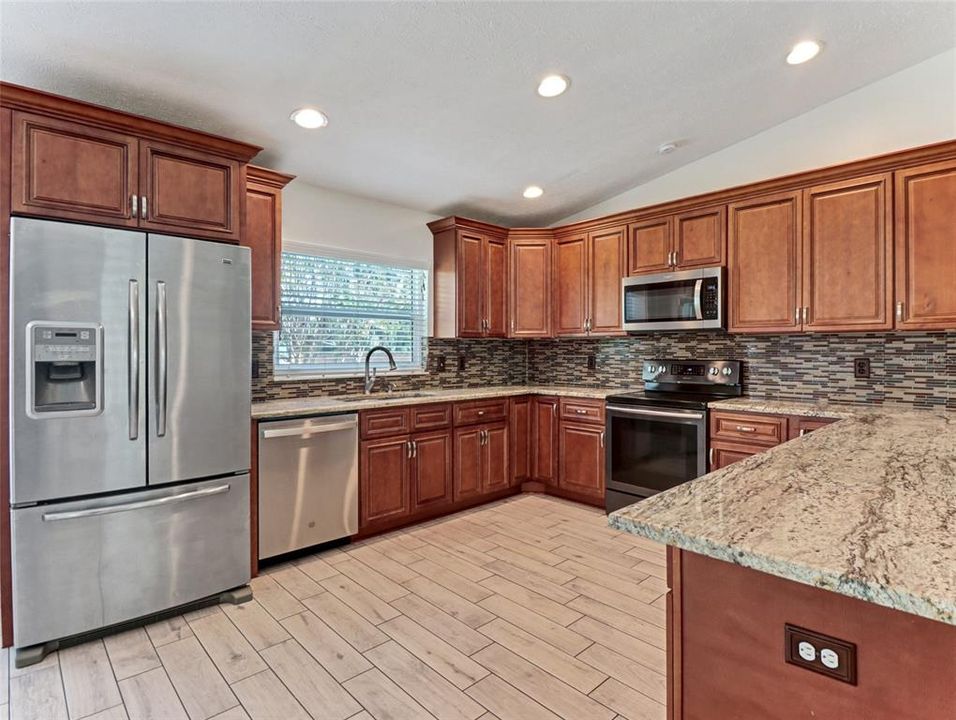 For Sale: $424,900 (4 beds, 2 baths, 1879 Square Feet)