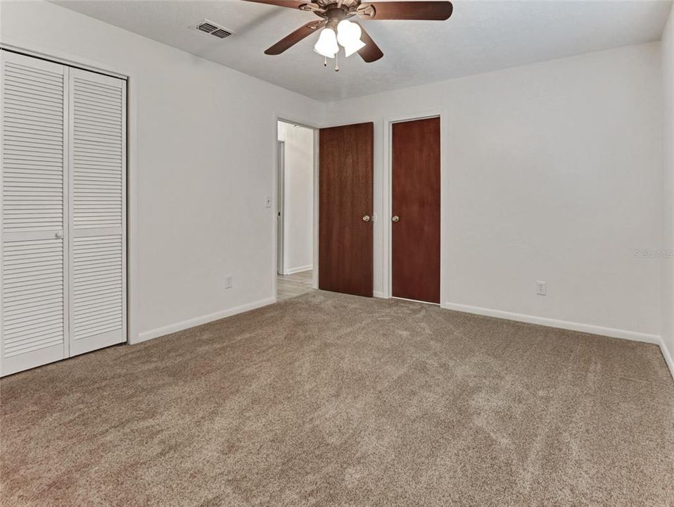 For Sale: $424,900 (4 beds, 2 baths, 1879 Square Feet)