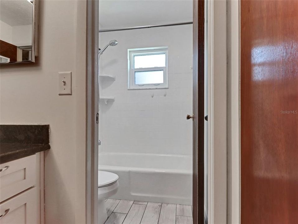 For Sale: $424,900 (4 beds, 2 baths, 1879 Square Feet)