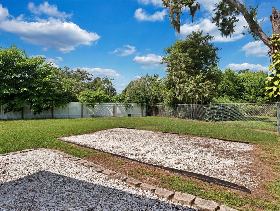For Sale: $424,900 (4 beds, 2 baths, 1879 Square Feet)