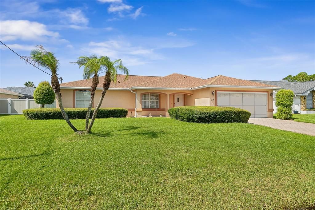 Active With Contract: $279,900 (3 beds, 2 baths, 1463 Square Feet)