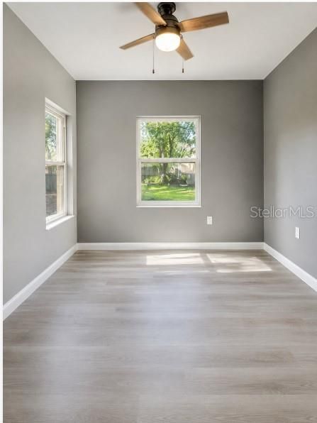 For Rent: $1,700 (3 beds, 2 baths, 1129 Square Feet)