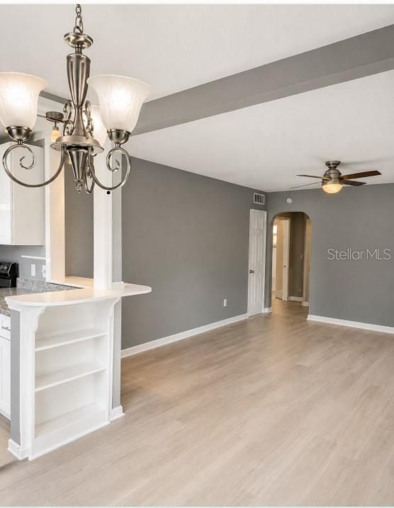 For Rent: $1,700 (3 beds, 2 baths, 1129 Square Feet)