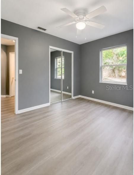 For Rent: $1,700 (3 beds, 2 baths, 1129 Square Feet)