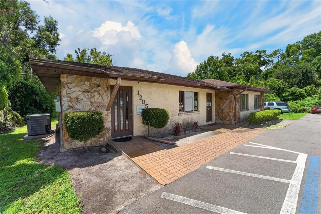 На продажу: $326,000 (0 спален, 0 ванн, 1620 Квадратных фут)