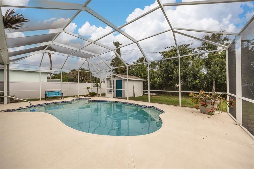 Activo con contrato: $339,000 (2 camas, 2 baños, 1295 Pies cuadrados)