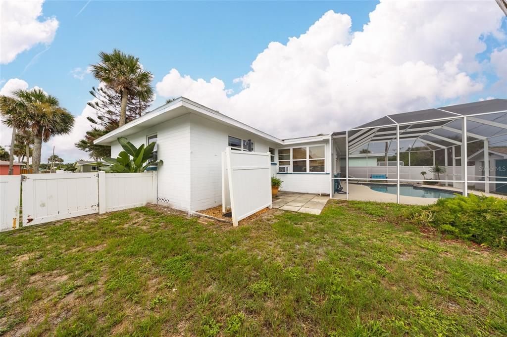 Activo con contrato: $339,000 (2 camas, 2 baños, 1295 Pies cuadrados)