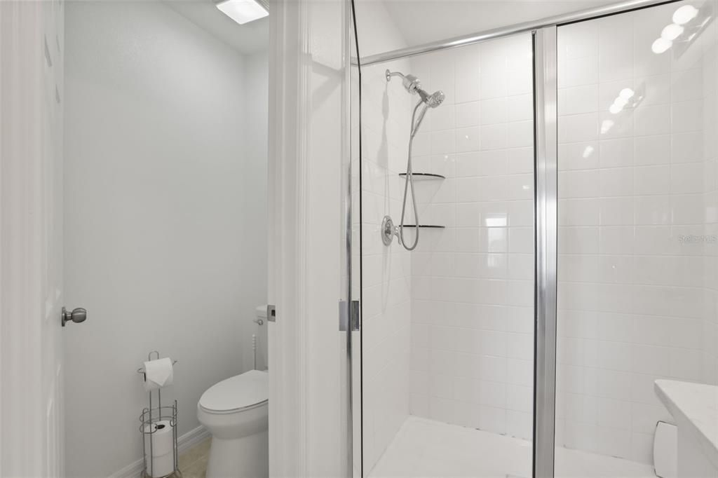 For Sale: $385,000 (3 beds, 2 baths, 1512 Square Feet)
