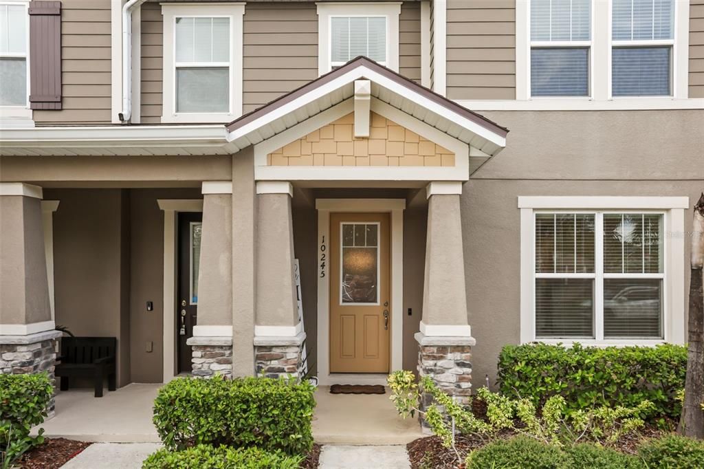 For Sale: $385,000 (3 beds, 2 baths, 1512 Square Feet)