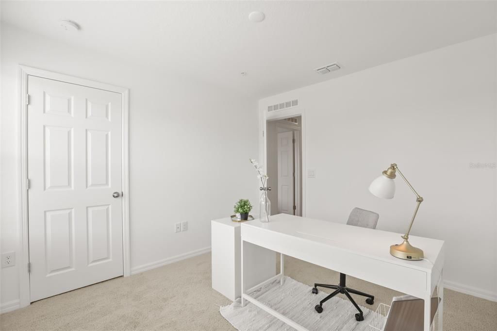 For Sale: $385,000 (3 beds, 2 baths, 1512 Square Feet)