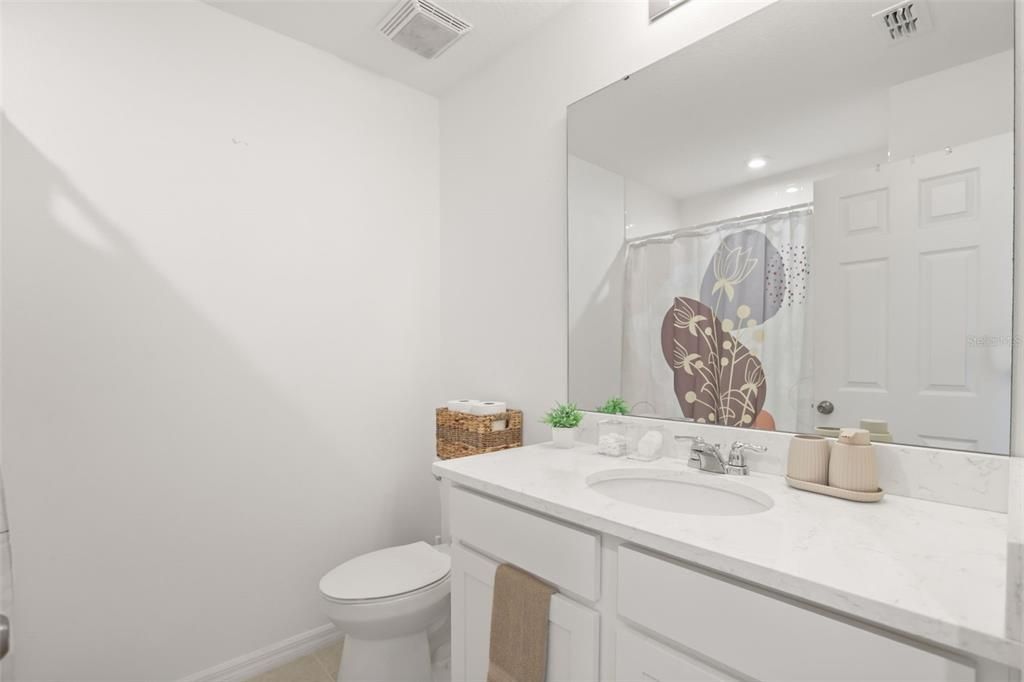 For Sale: $385,000 (3 beds, 2 baths, 1512 Square Feet)