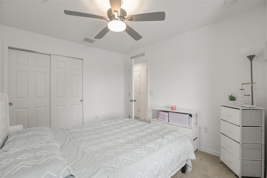 For Sale: $385,000 (3 beds, 2 baths, 1512 Square Feet)