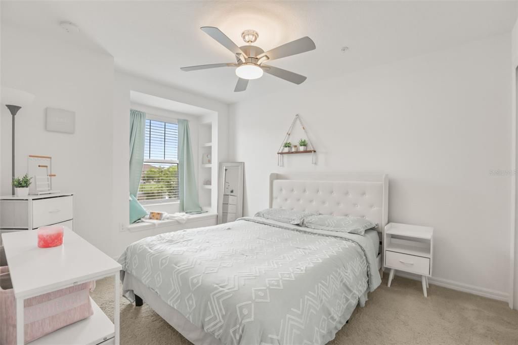 For Sale: $385,000 (3 beds, 2 baths, 1512 Square Feet)