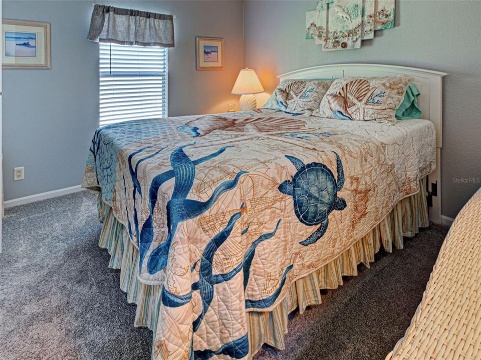 For Sale: $175,000 (2 beds, 2 baths, 1358 Square Feet)