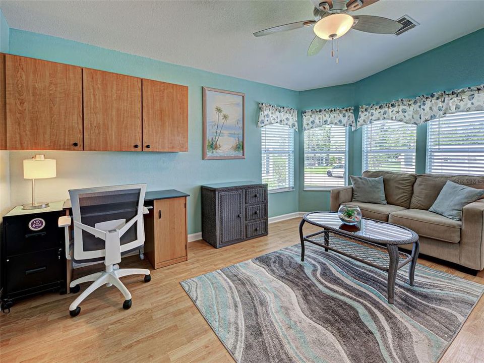 For Sale: $175,000 (2 beds, 2 baths, 1358 Square Feet)