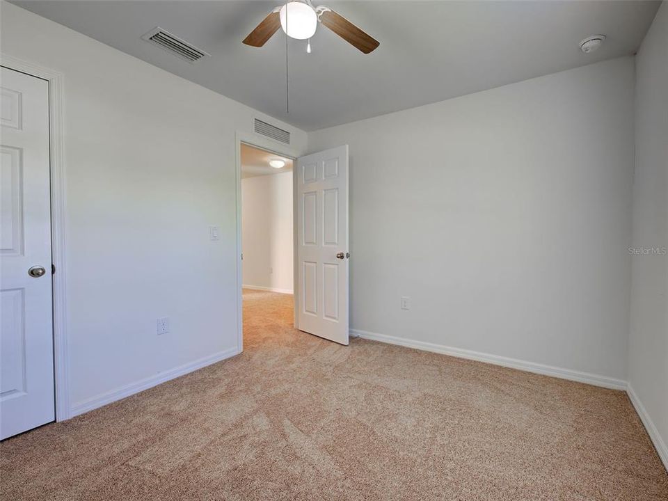 В аренду: $1,850 (3 спален, 2 ванн, 1367 Квадратных фут)