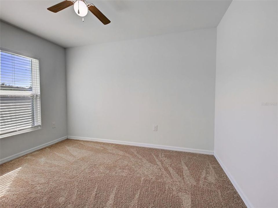В аренду: $1,850 (3 спален, 2 ванн, 1367 Квадратных фут)