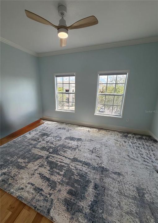 For Rent: $5,200 (3 beds, 2 baths, 1974 Square Feet)
