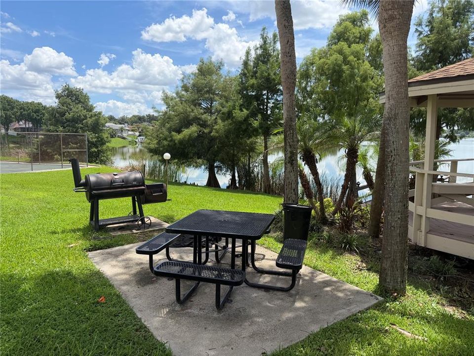 For Rent: $1,355 (1 beds, 1 baths, 607 Square Feet)