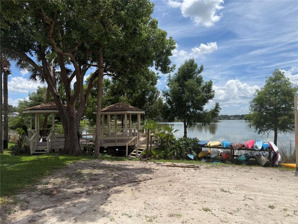 For Rent: $1,355 (1 beds, 1 baths, 607 Square Feet)